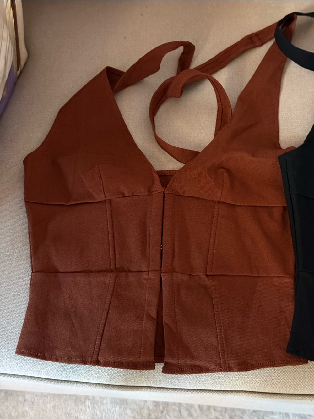 Women’s Rust Brown V-Neck Sleeveless Top